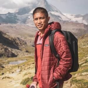 Meet your Posher, Joshua